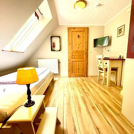 Bed and breakfast Land & Leben 3*