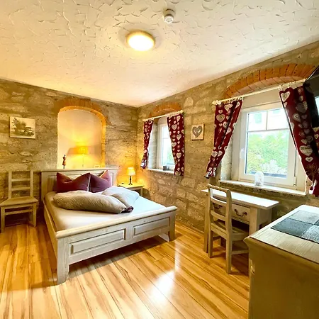 Land & Leben Bed & Breakfast *