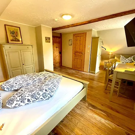 Bed & Breakfast Land & Leben *