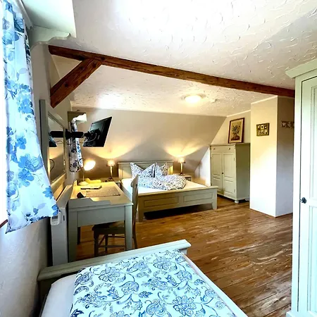 Bed & Breakfast Land & Leben Chemnitz